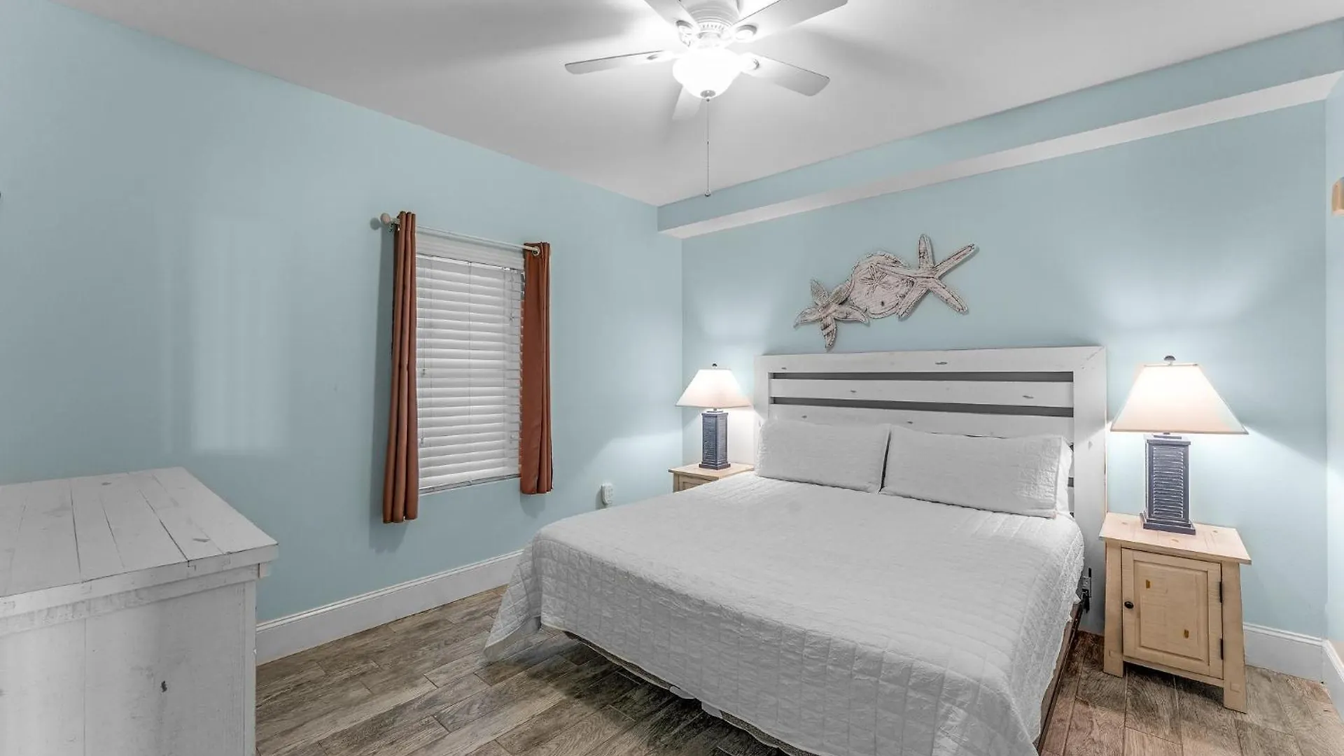 Laketown Wharf 1034 Panama City Beach Apartment
