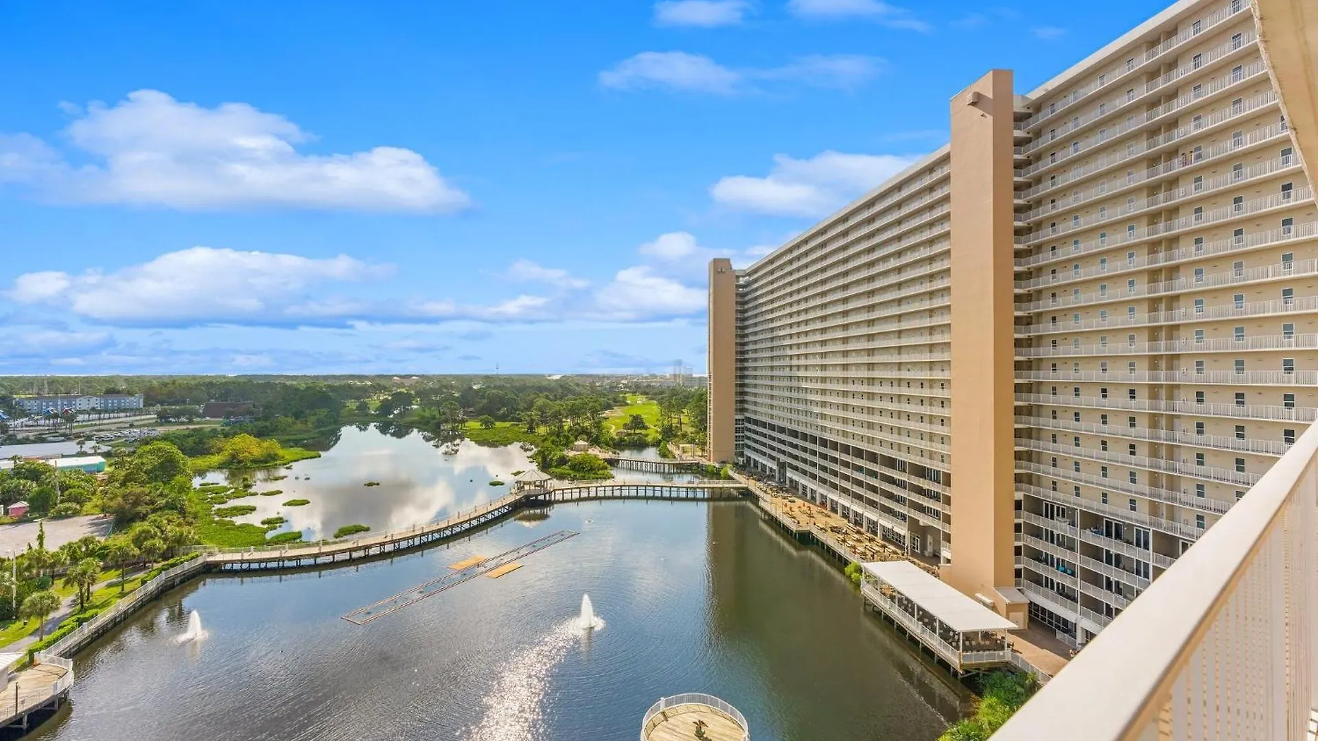 Laketown Wharf 1034 Panama City Beach Apartment