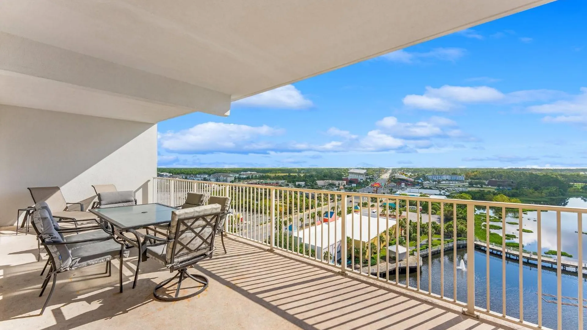 Apartment Laketown Wharf 1034 Panama City Beach